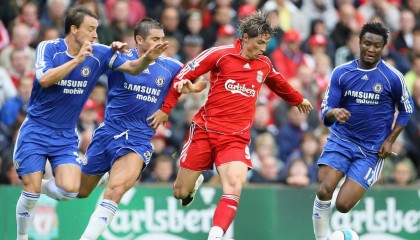 【华体会体育】曼联旧将爆发！24岁前锋帽子戏法助攻梅开二度，率队9-0血洗对手，25场独造25球令红魔意难平