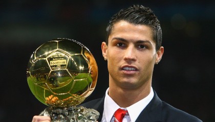 华体会官网_周六法甲焦点战，马赛与朗斯对决，攻防艺术下的赛事拙见