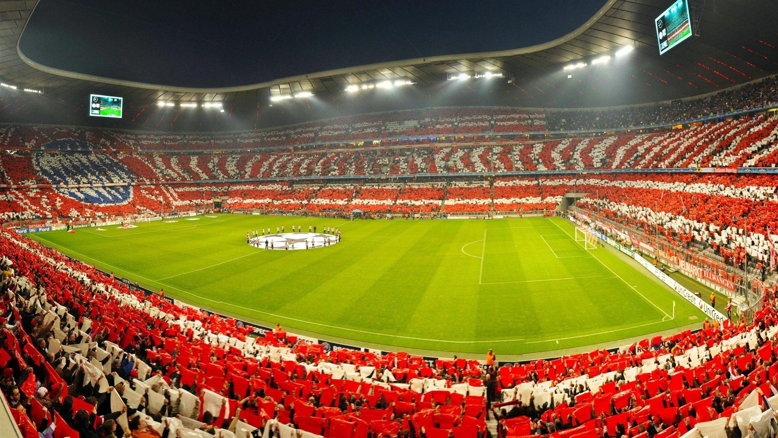 柏林联合主帅强势回应科瓦奇质疑，多特第二排名彰显足球多元现实